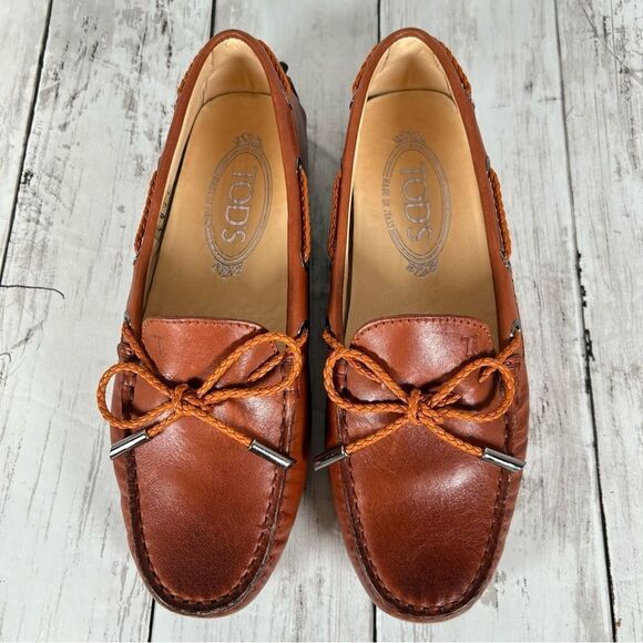 Tod's Women’s Brown Leather Gommino Bow Slip On Driving Loafers Size 34 PRISTINE - Picture 4 of 10
